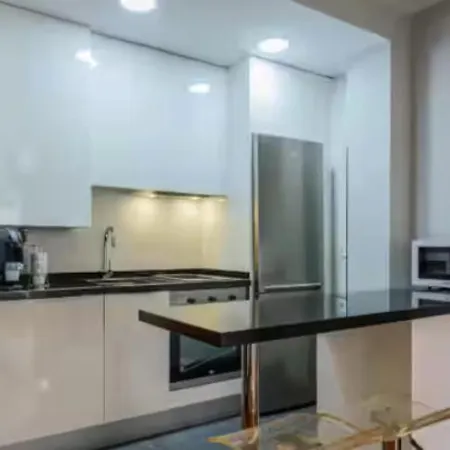 San Nicolas -parking Gratis Apartment