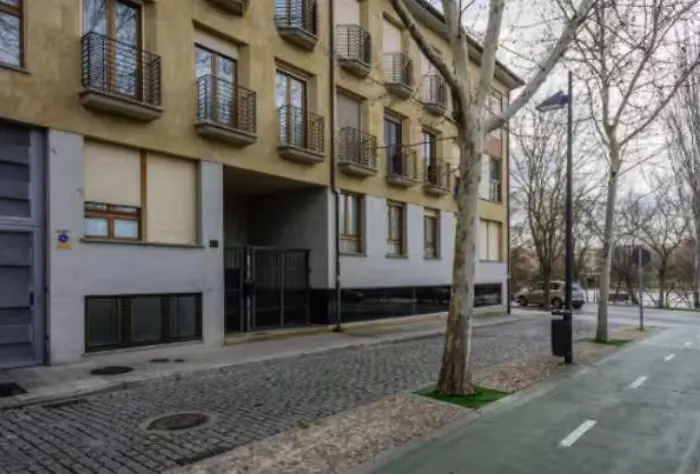 San Nicolas -parking Gratis * Salamanque